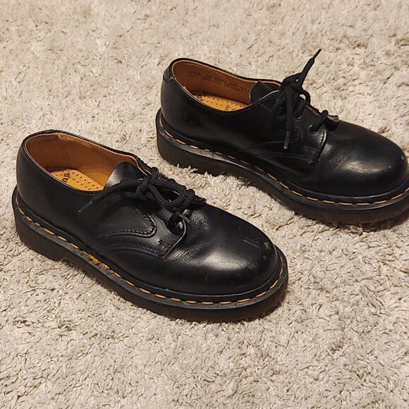 Dr Martens (1Y) - Picture 8 of 9